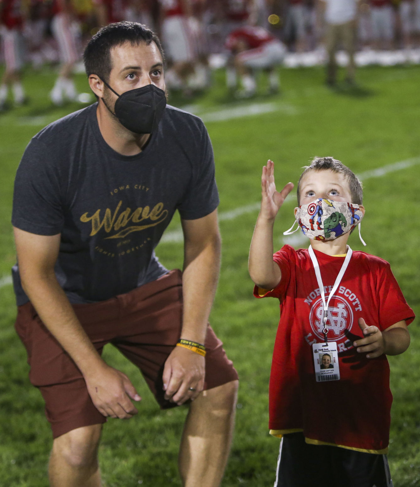 091021-qc-spt-assum-ns fball-34.JPG